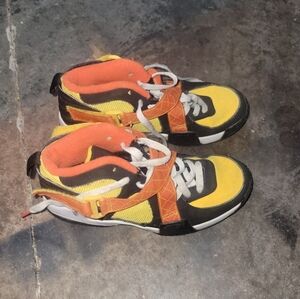 2021 Nike Air Raid Roswell Rayguns Black Gold White SZ 6 Youth ( DD9222-001 )